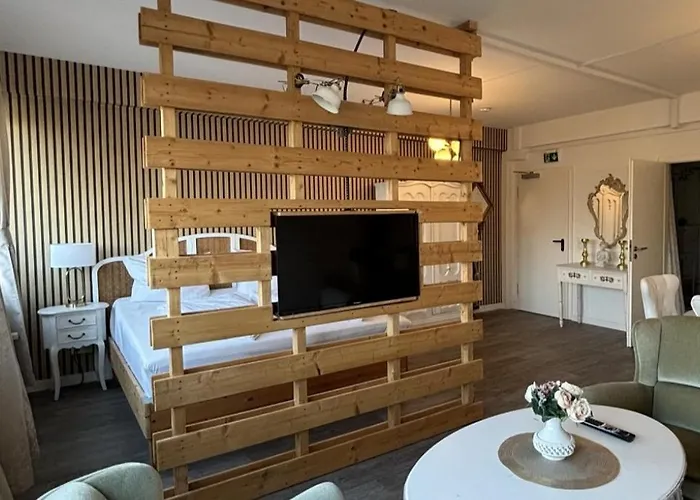 Apartment Gemuetliche Zentral 2 Pers Bola 47 *